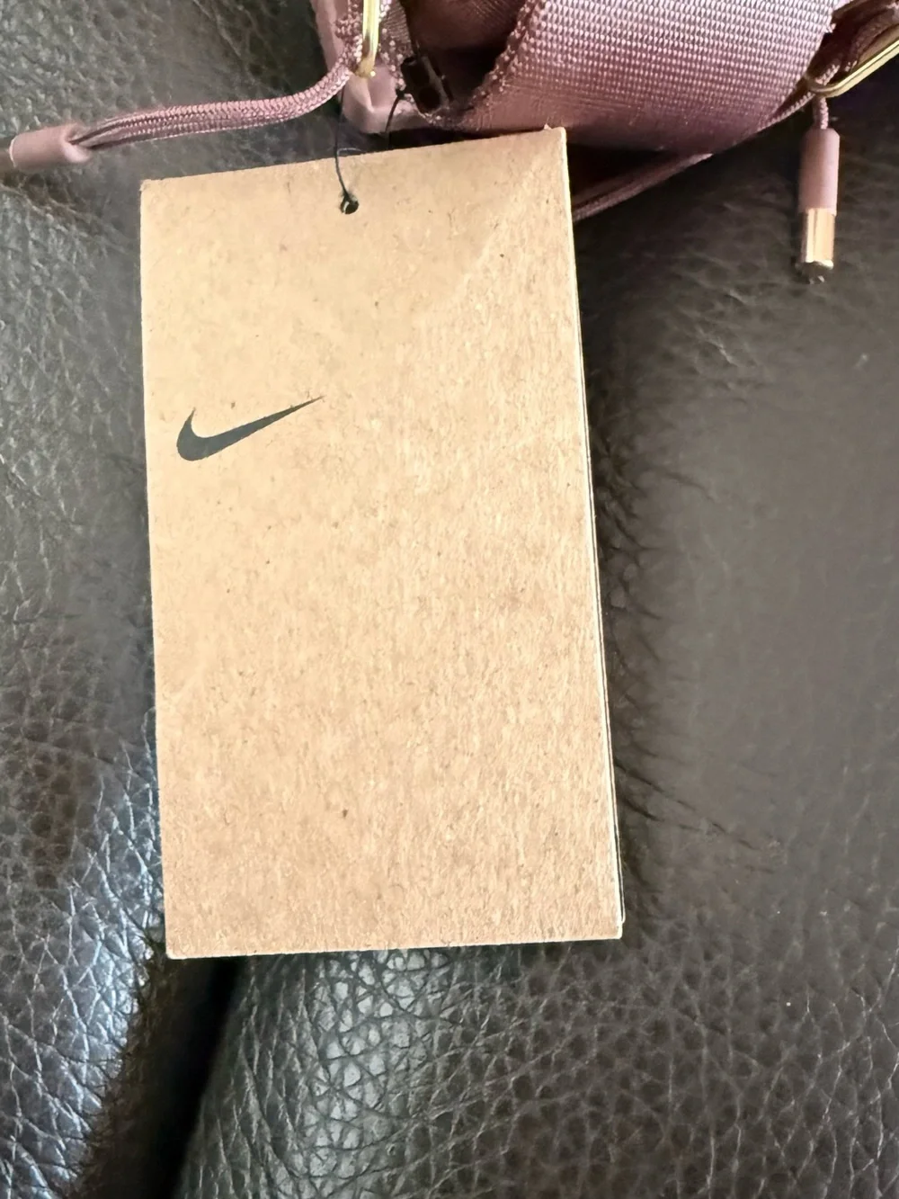 Nike nwt cross